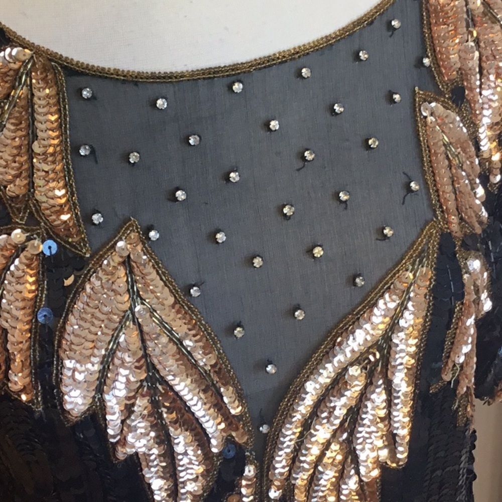 VINTAGE beaded & sequined gown in black & gold colors size medium - Picture 15 of 16
